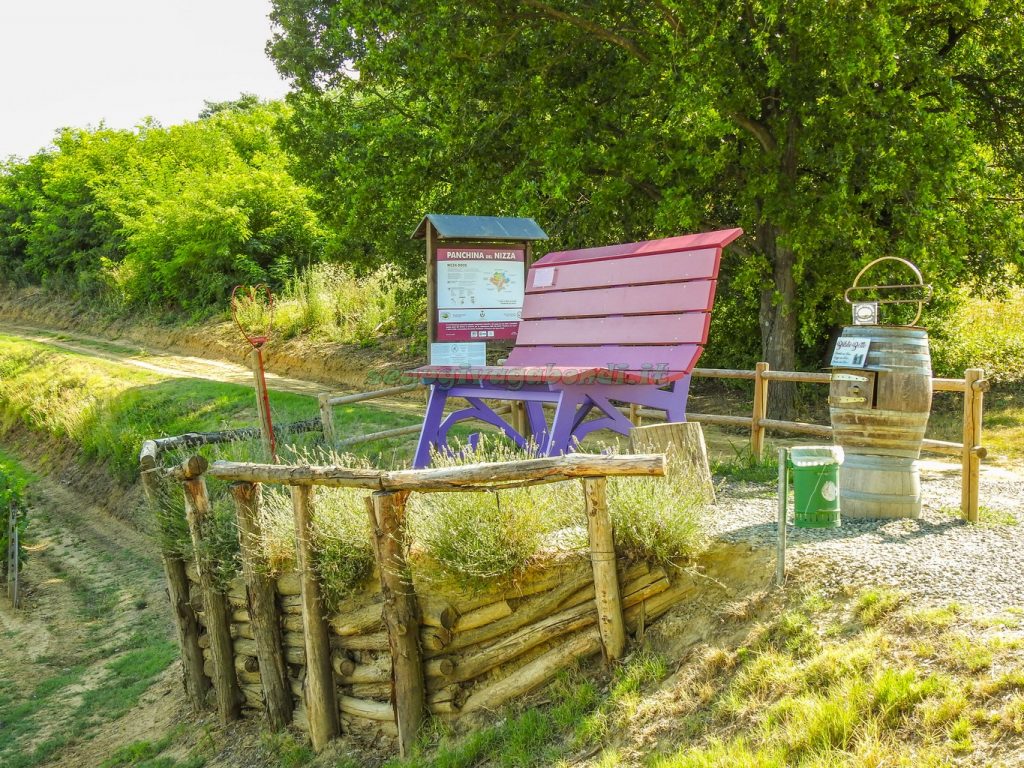 Big Bench Castelnuovo Belbo