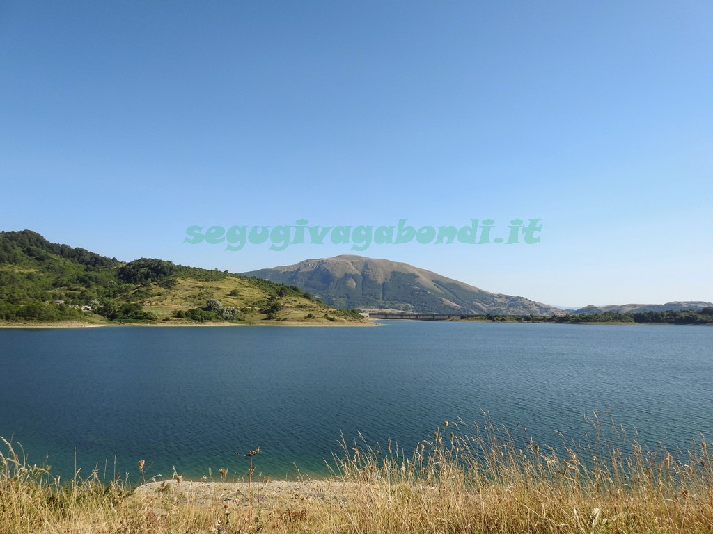 Lago di Campotosto