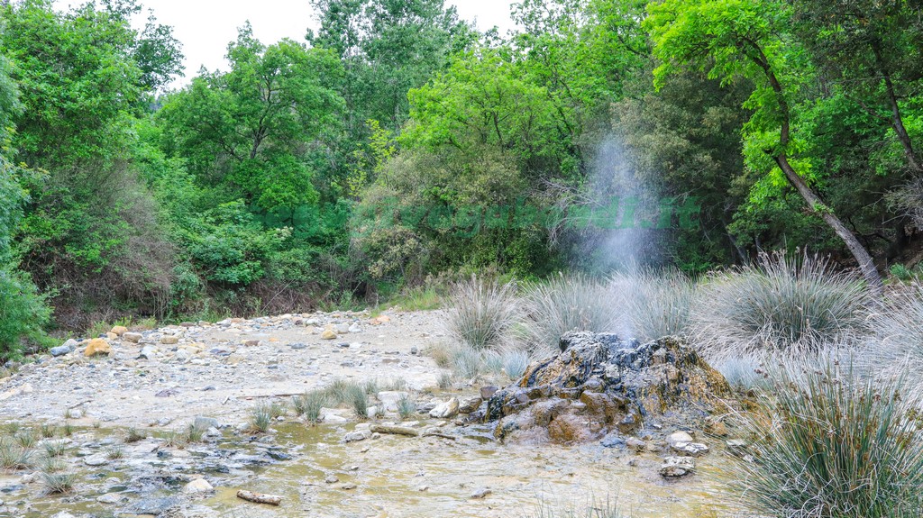 Sorgente ipotermale Bollori