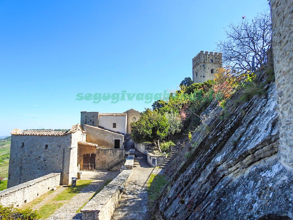 Castello di Roccascalegna