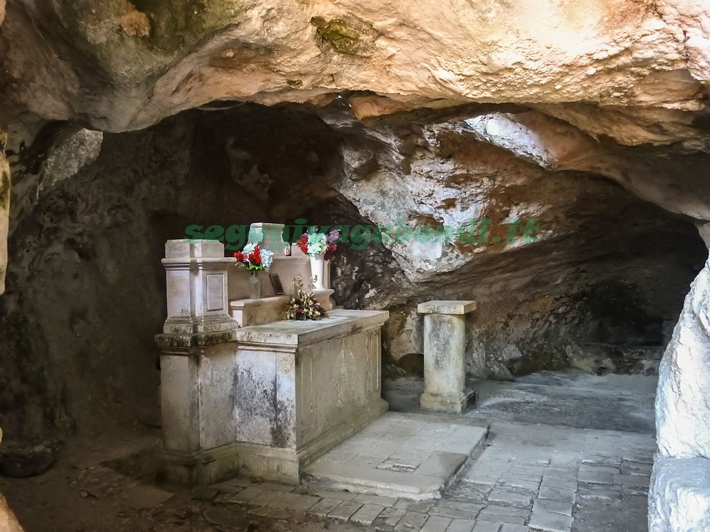 Eremo di San Michele Bominaco