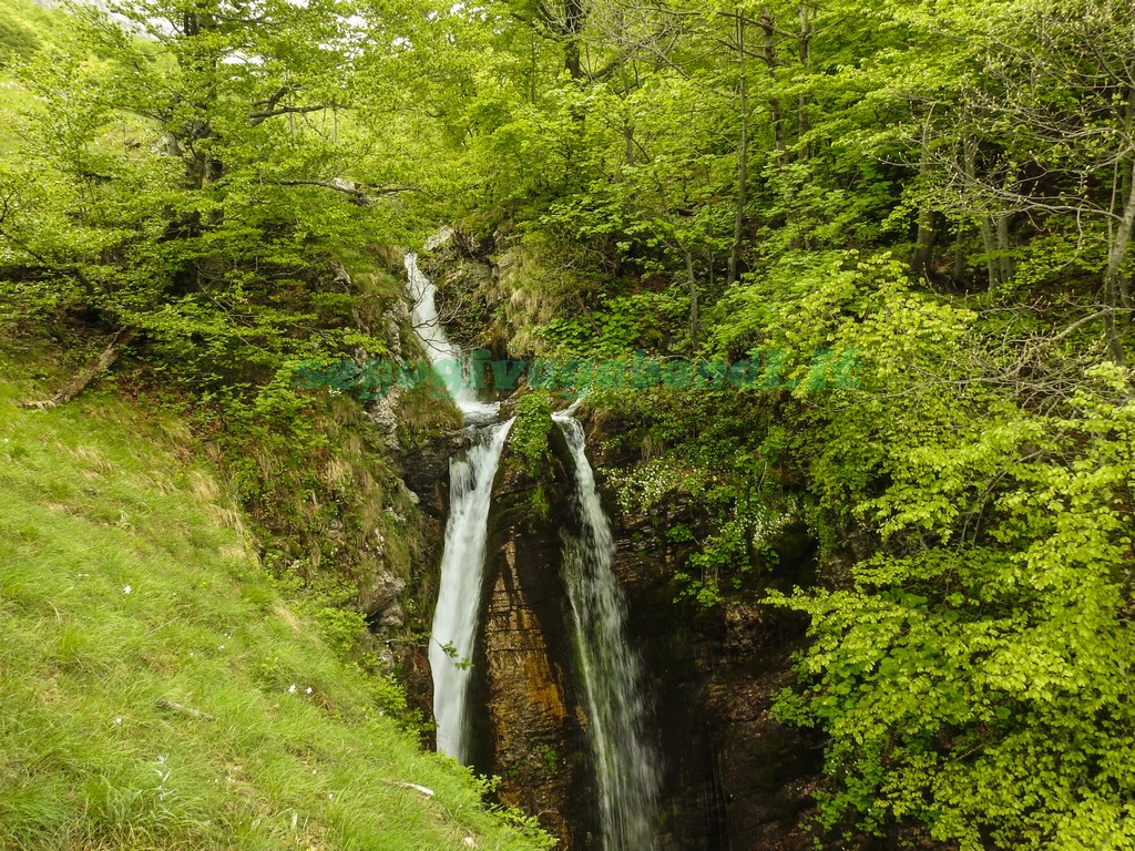 Prati di Tivo Cascate del Rio Arno